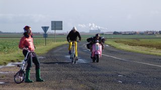 BEET & SUGAR BLUES ou la liberté sortant du trou, Dérives pour temps de crise