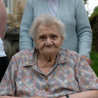Le regard des femmes d'Aubepierre-sur-Aube et de la vallée